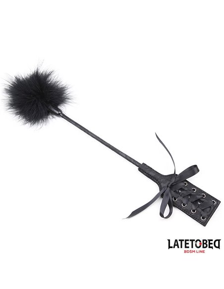 Plumero con Fusta Encaje y Lazo Negro