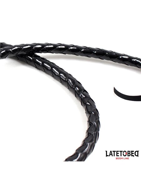 Látigo Negro Brillante 138cm