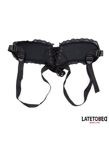 Arnés Strap On Encaje con Anillo Silicona Ajustable