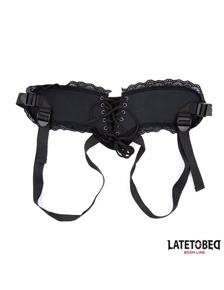 Arnés Strap On Encaje con Anillo Silicona Ajustable