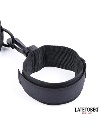Collar con Esposas Nylon Talla Única